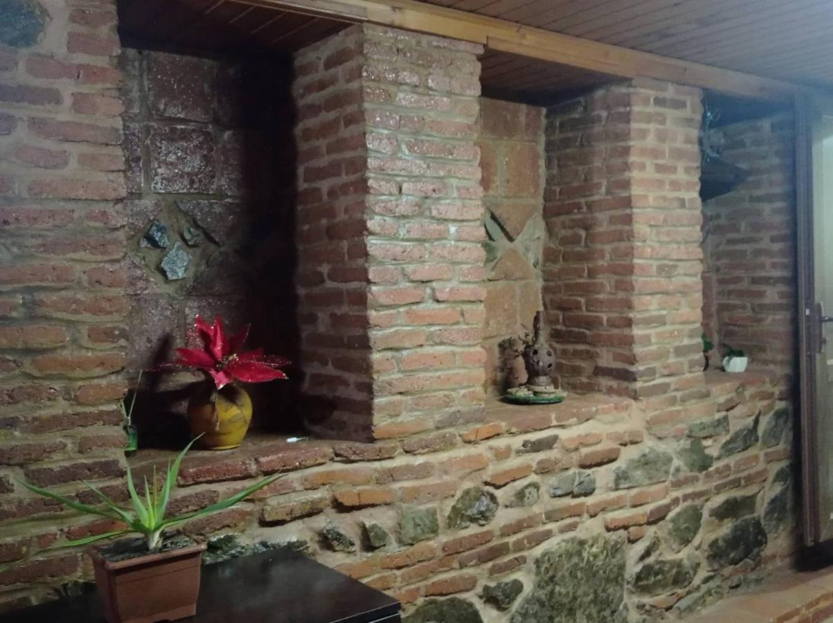 1-Bedroom Rental In Tbilisi, Javakhishvili 24 Exterior photo