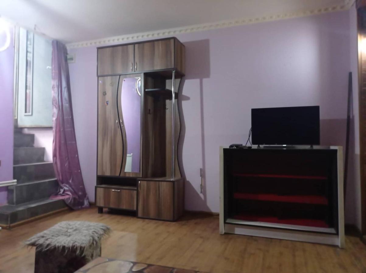 1-Bedroom Rental In Tbilisi, Javakhishvili 24 Exterior photo